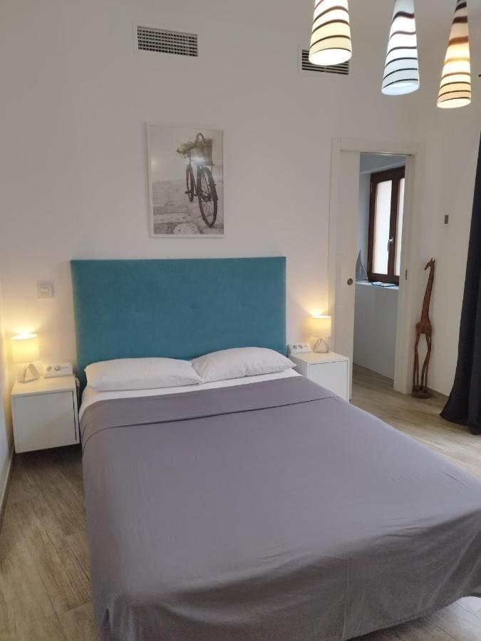 Altozano Room I, Estudio, Centro De Malaga, Gayfriendly, Wi-Fi Gratis Luaran gambar