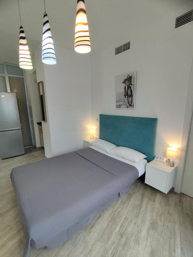 Altozano Room I, Estudio, Centro De Malaga, Gayfriendly, Wi-Fi Gratis Luaran gambar